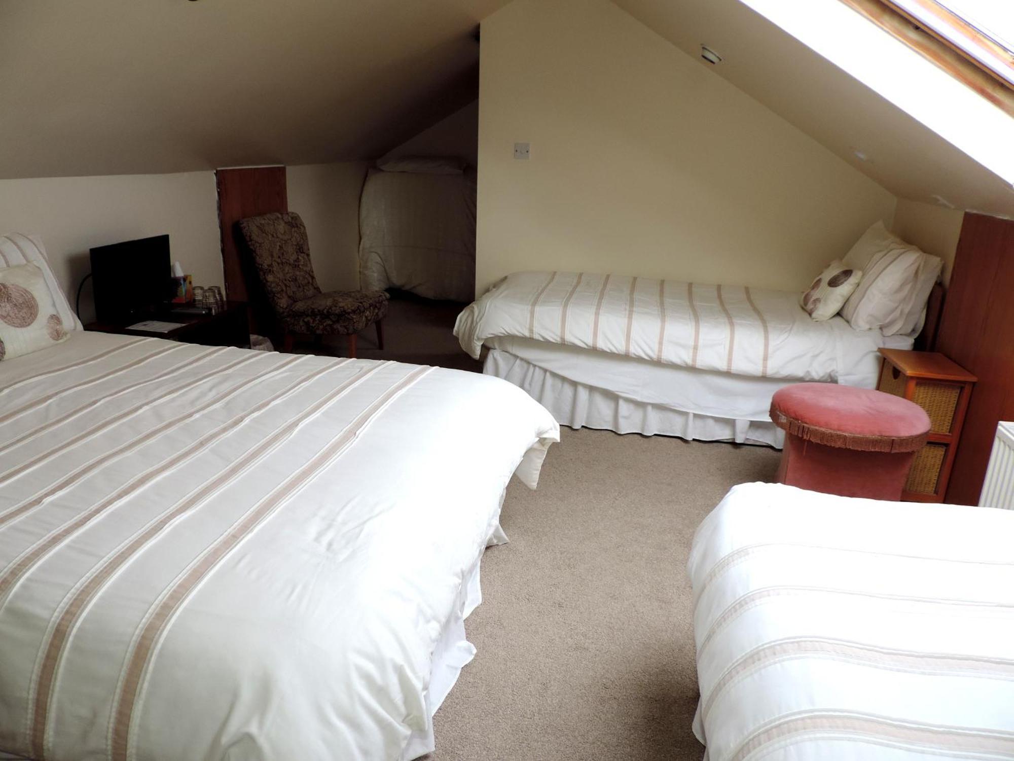 Kajon House B&B Clonmacnoise Oda fotoğraf