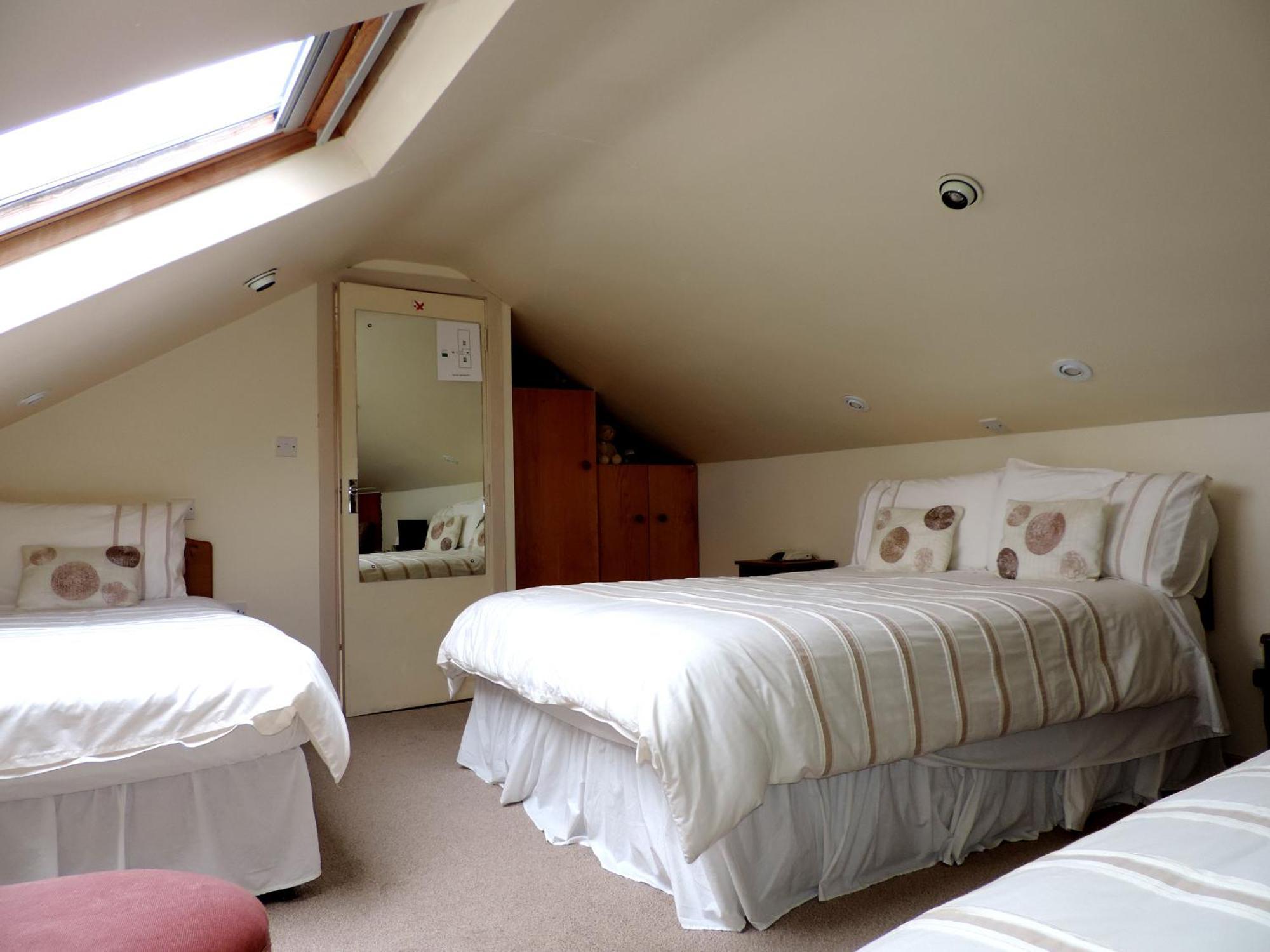 Kajon House B&B Clonmacnoise Oda fotoğraf